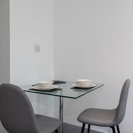 Amazing 1 Bedroom Apartment Leeds リーズ エクステリア 写真