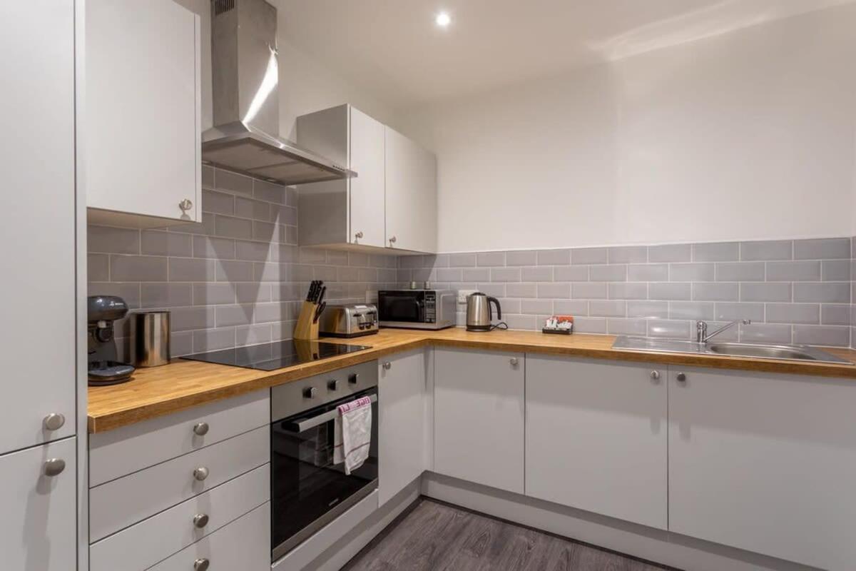Amazing 1 Bedroom Apartment Leeds リーズ エクステリア 写真