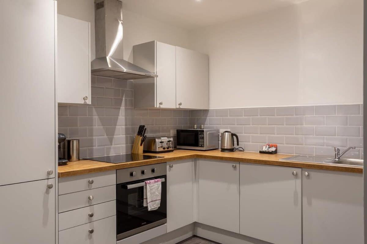 Amazing 1 Bedroom Apartment Leeds リーズ エクステリア 写真